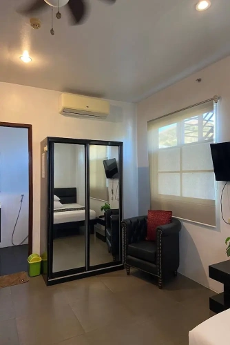 Standard Family room