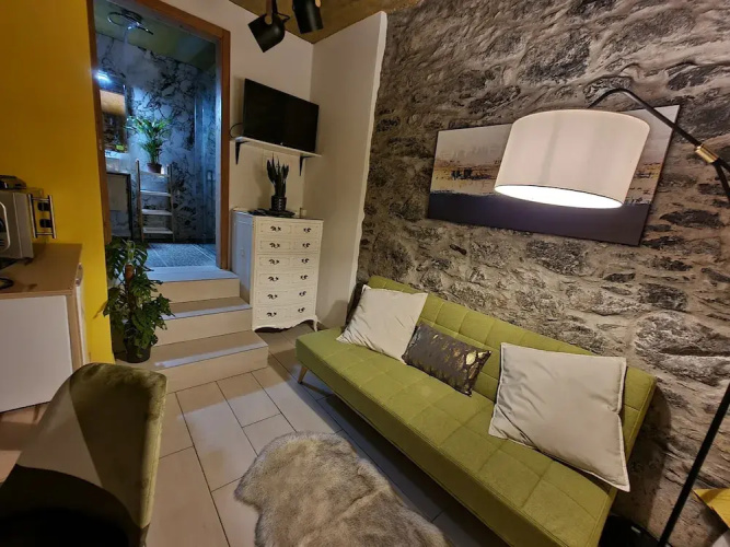 Room-discover Magical Calheta