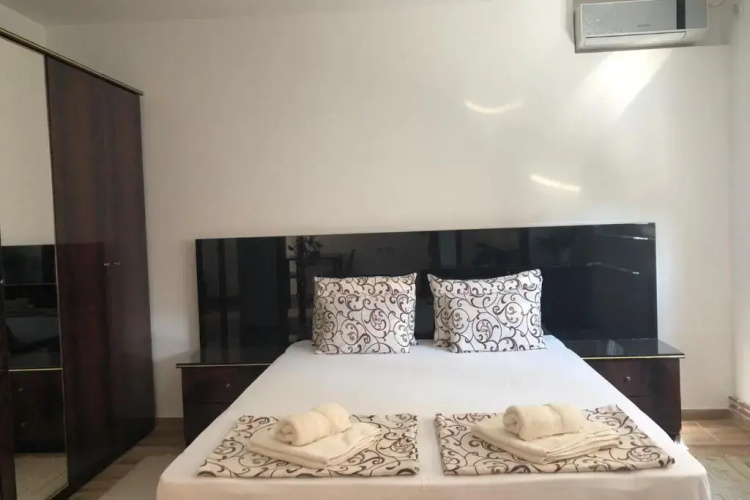 Apartments Ivan