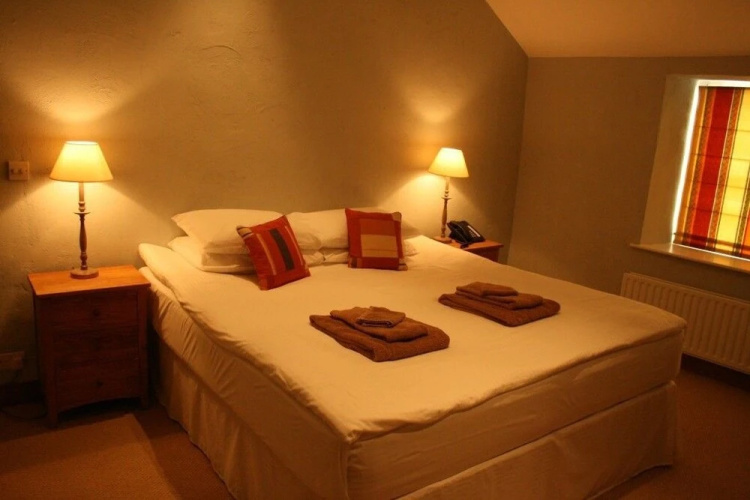 The Mardale Inn