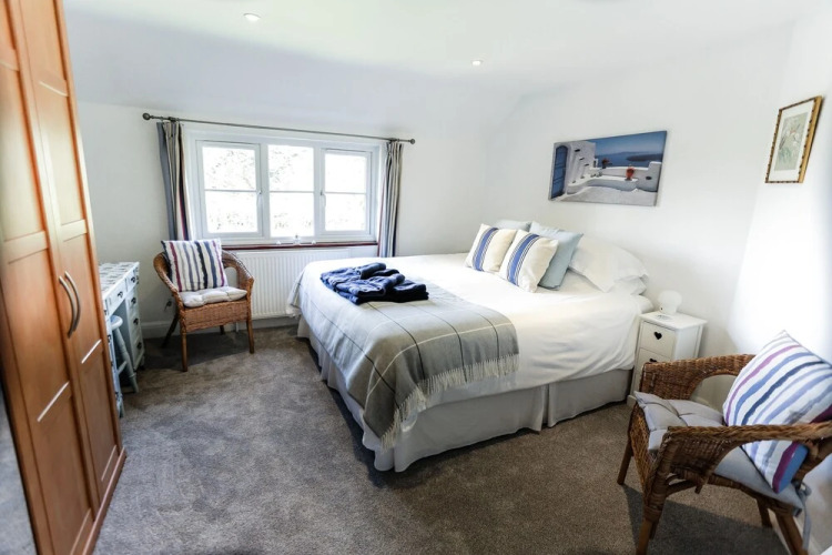 Linden HouseOver view