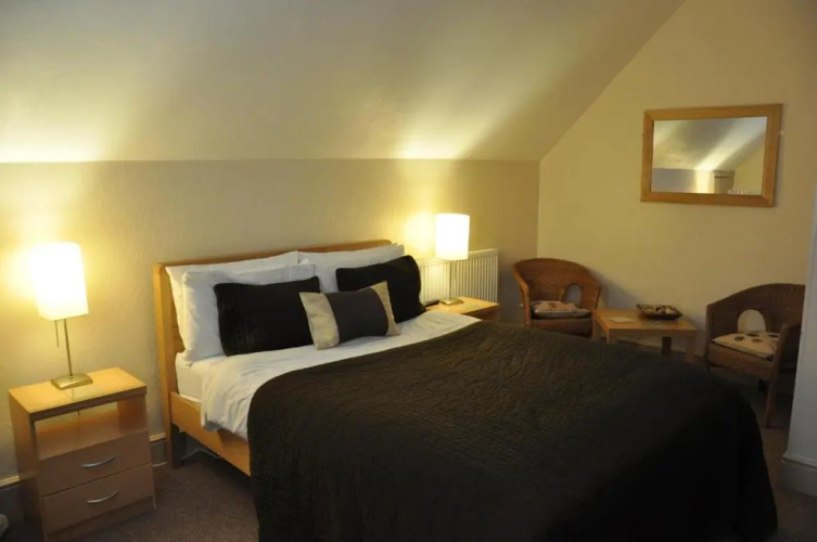 Holly Tree Guest House