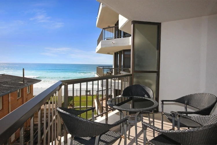 2 Bedrooms Standard room with balcony and beachfront