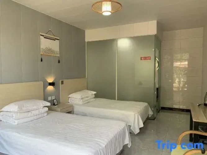 5 Bedrooms Standard room