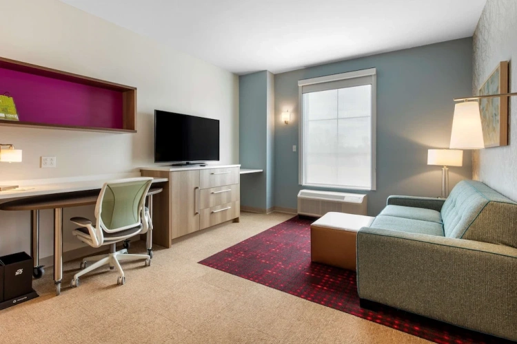 1 Bedroom Suite