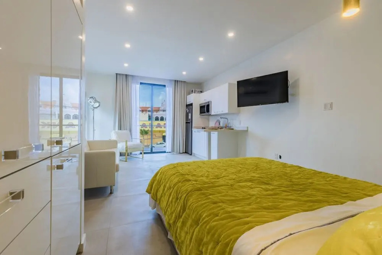 Portside Apartments