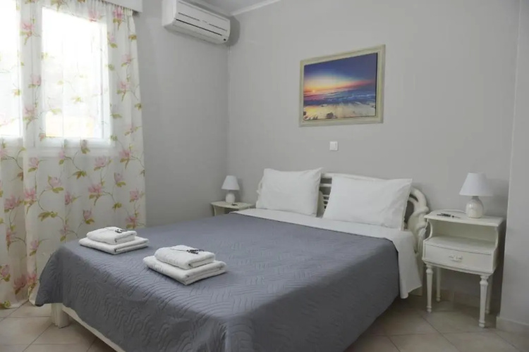 Fanis Apartment