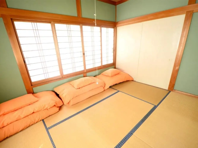 Economy Triple room