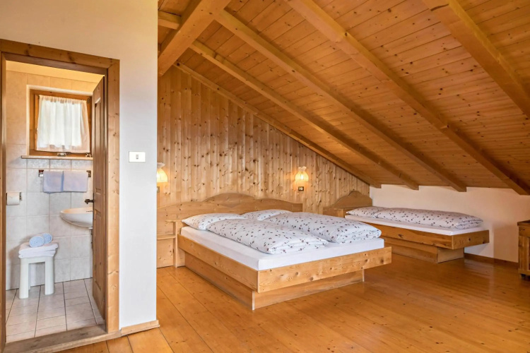 Ferienwohnung Sonnenblume Nusserhof