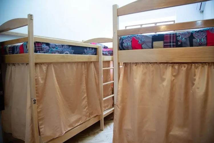 Mister Hostel