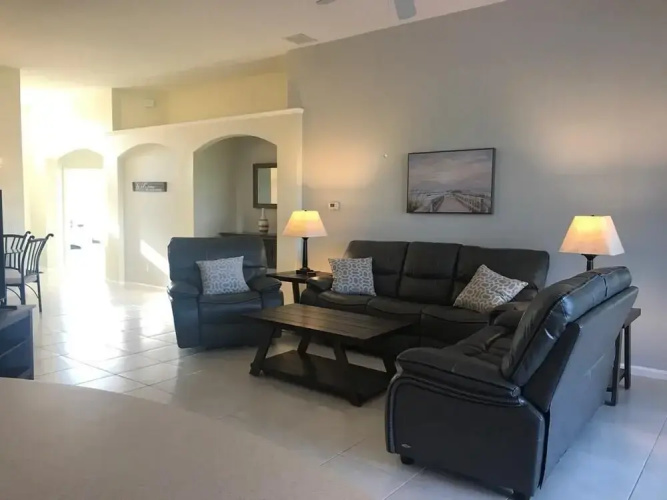 Fun & Privacy at Windsor Palms