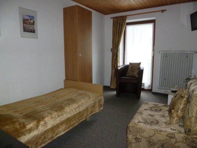 Standard Single room