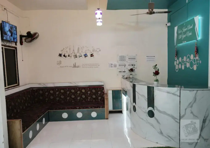 6 CR Hotel Natraj Aurangabad