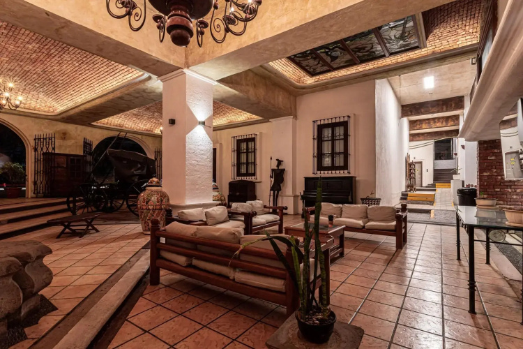 Hotel Suites del Sol