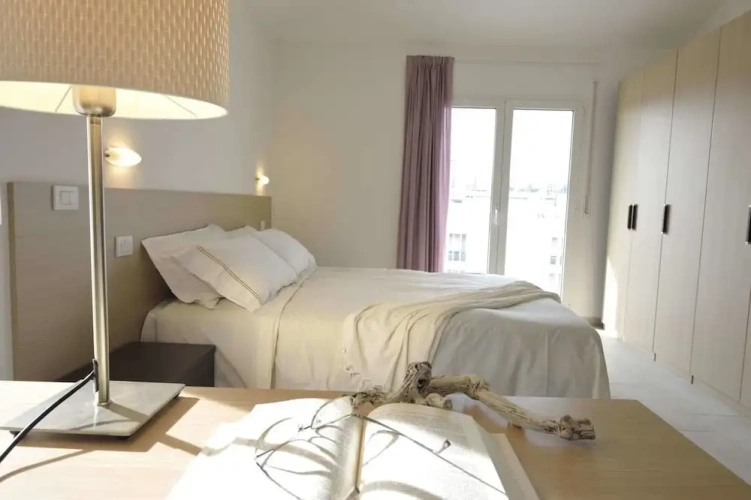 1 Bedroom Apartment with sea view