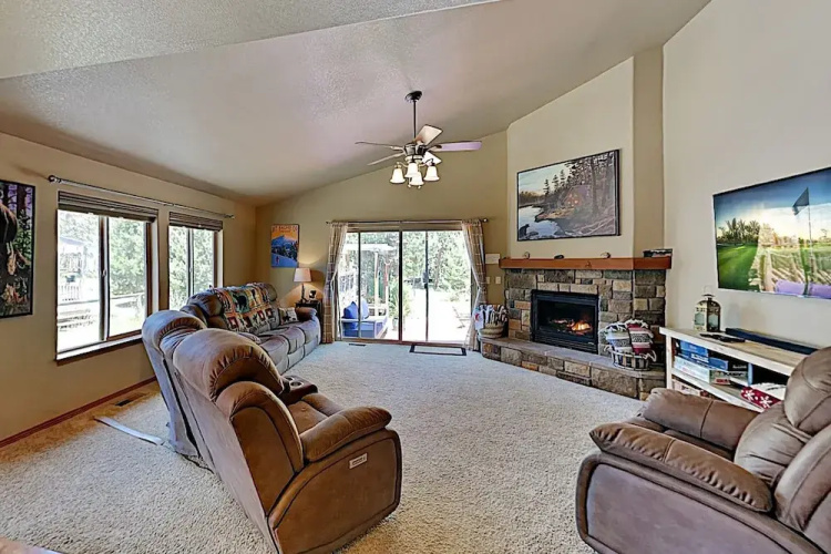 1737bra3 4 Bedroom Home