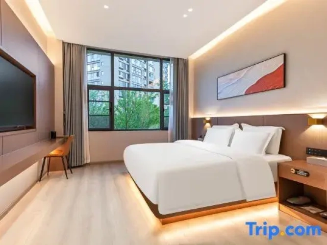 Standard Double room with courtyard view