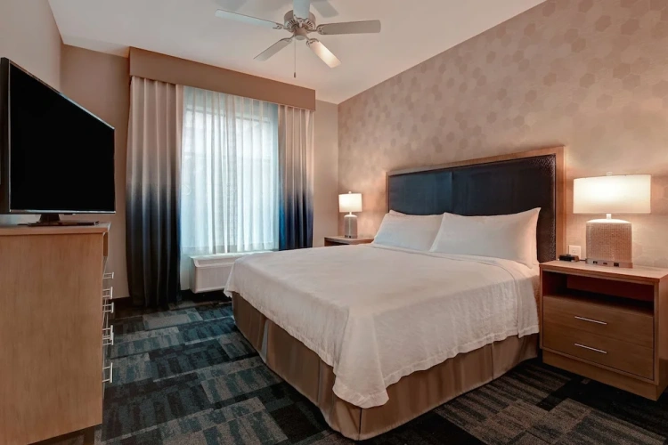 Accessible Double Suite