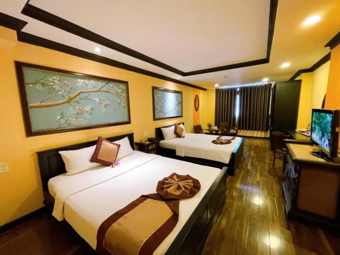 Triple Suite