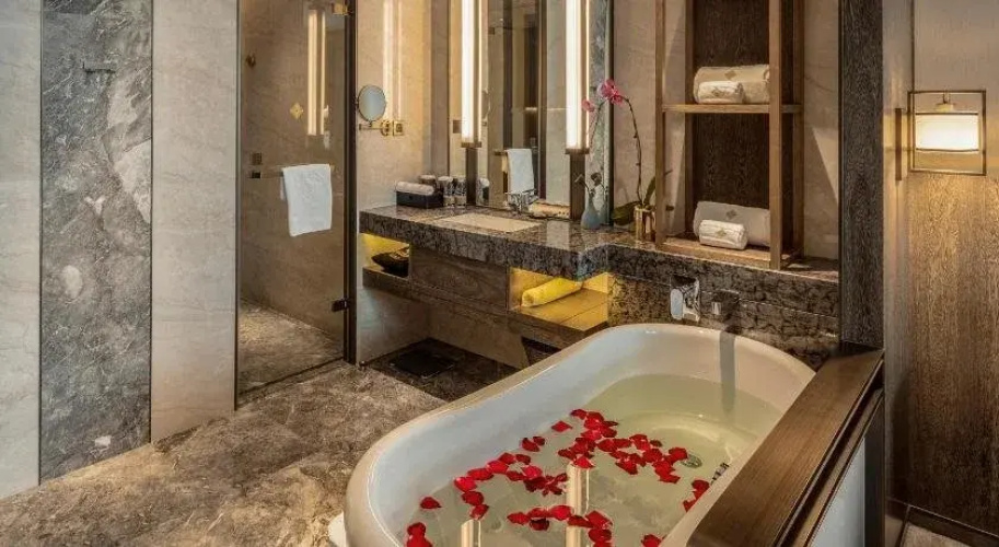 Jinling Grand Hotel