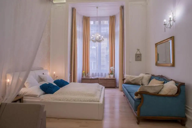 Bella DeLux Apartment