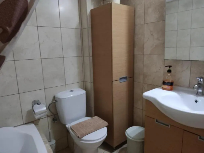 Eri Apartment 2