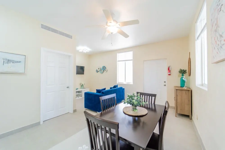1 Bedroom Deluxe Suite