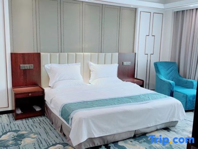 Deluxe Double Suite