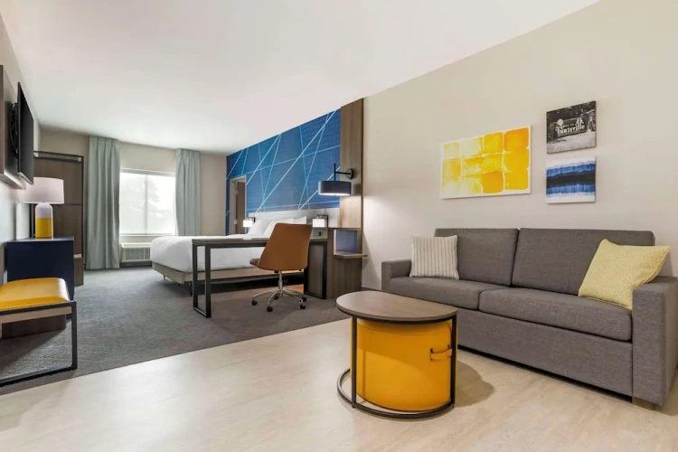 Double Suite
