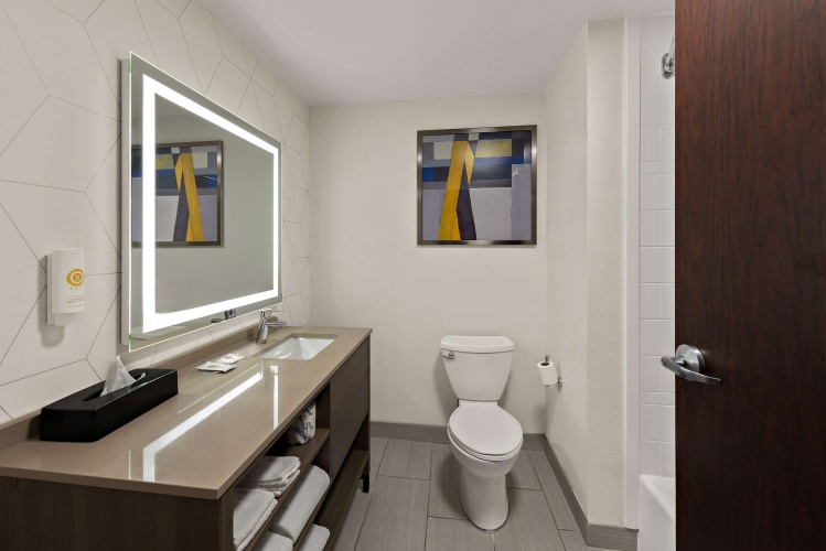 Double Suite