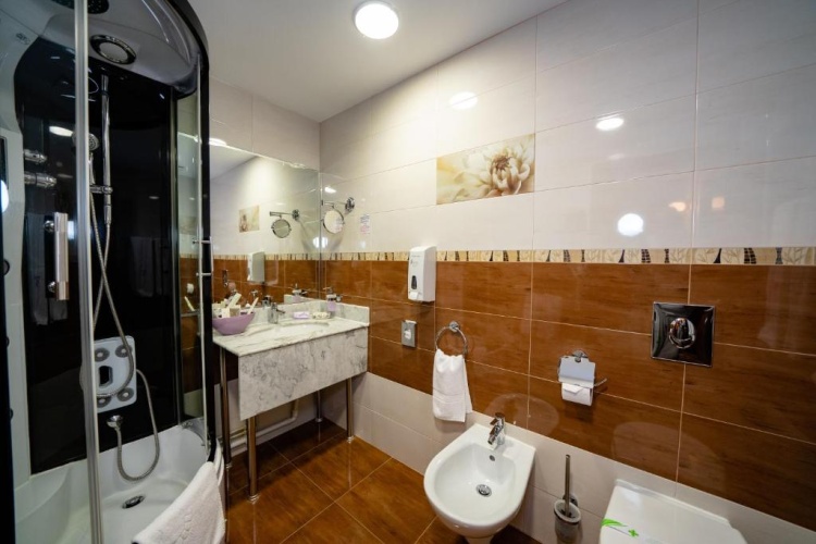 Superior Suite
