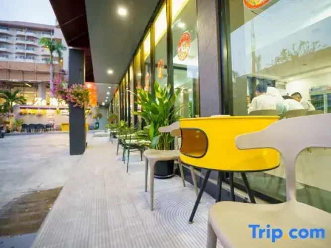 Z8 beach hotel