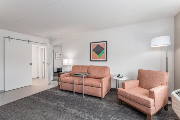 Quadruple Suite