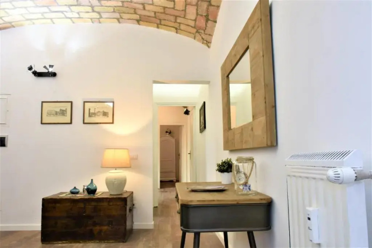 Miriam Apartment