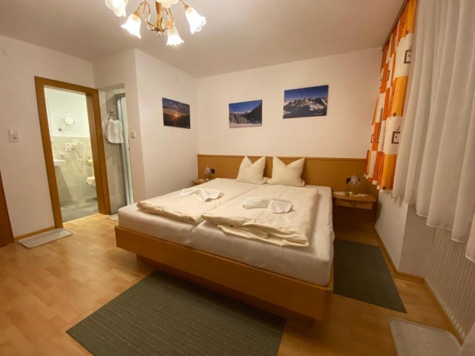 Standard Double room with balcony