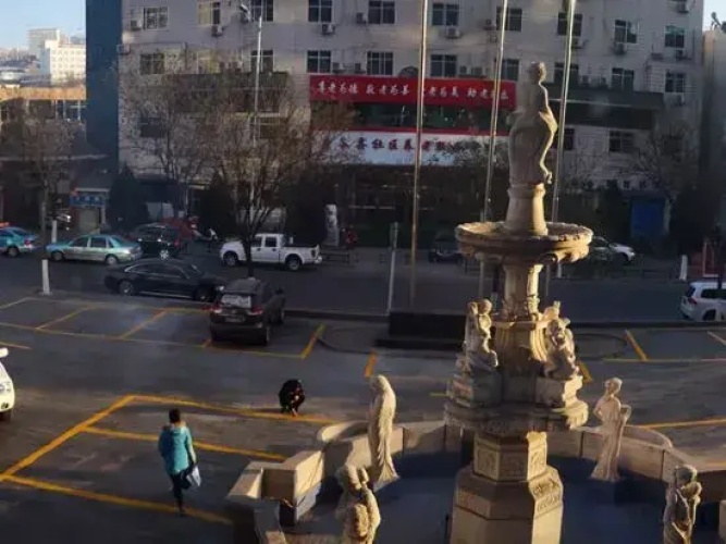 Binyuan Hotel