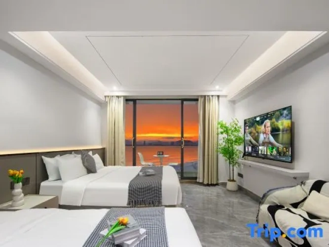 Standard Twin room with balcony and with view