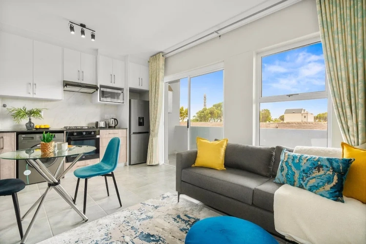 1 Bedroom Apartment with balcony