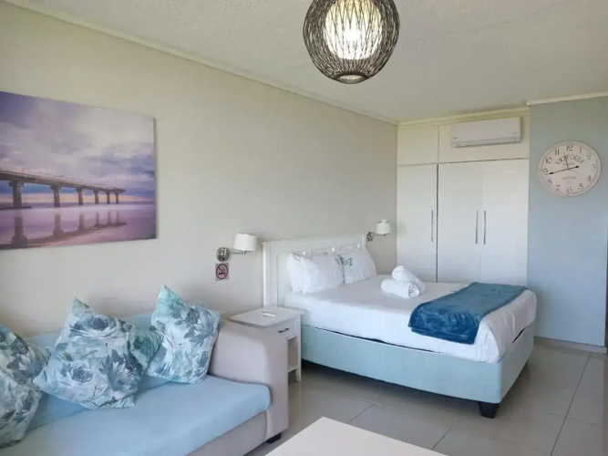 @35 Brookes Suites seaside escape