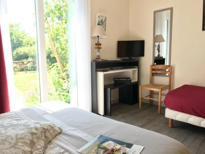 Standard Double room with garden view