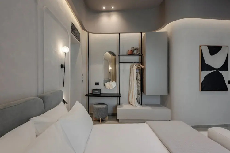 Amara Luxury Suites With Private Hot Tub