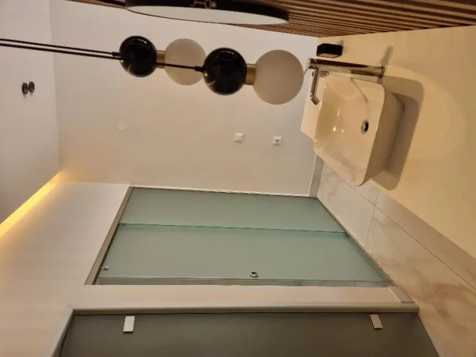 Deluxe Studio