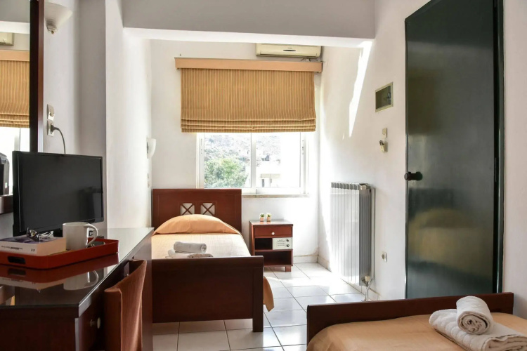 Hermes Hotel