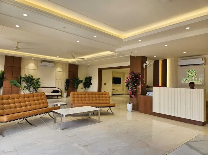Dwellr Luxury Stays