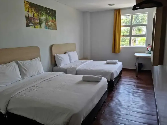 OYO 90901 Santai Morib Hotel
