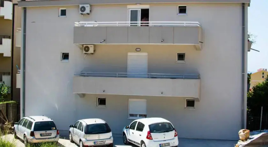 Apartments Radulovic