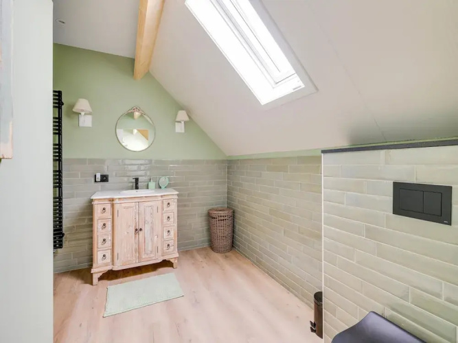 Lush Holiday Home in Limburg With Jacuzzi
