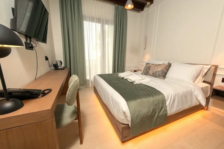Superior Double room with balcony
