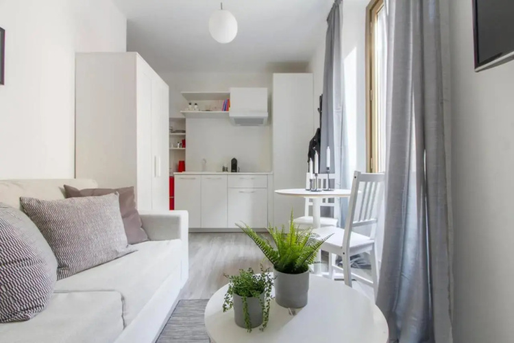 Compact and charming studio Porta Venezia