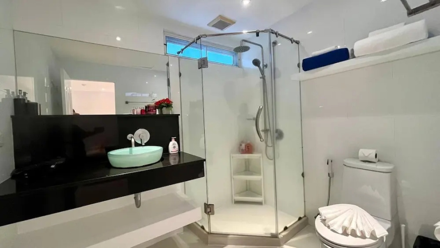 A11 - 2 Bdr Condo, Stunning Sea View, Karon Beach